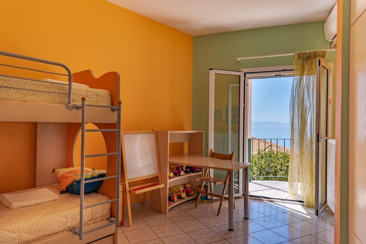 Ioannis House Sea View-Perfect Family Holidays Lourdata  Exterior photo